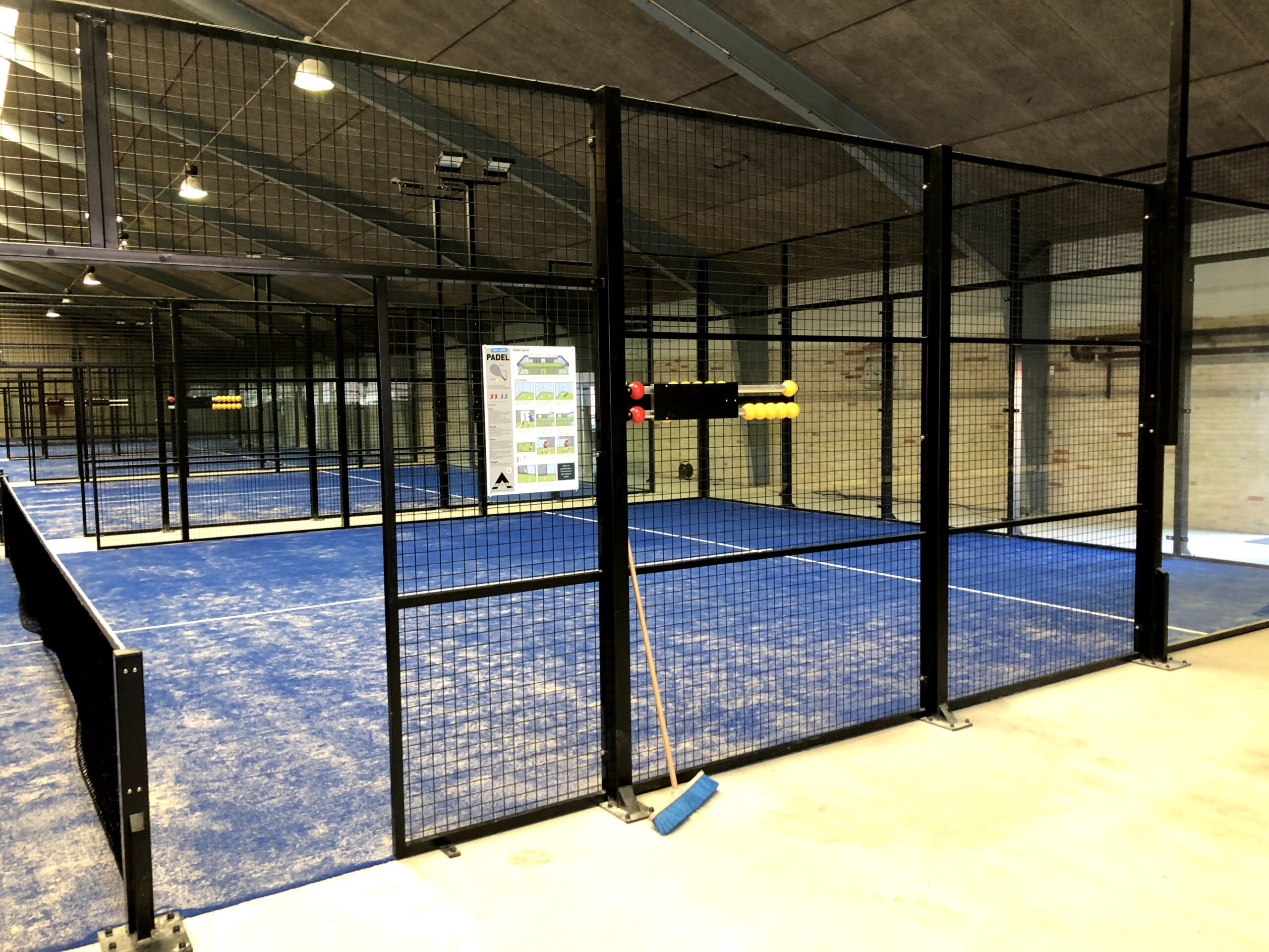 www.KPMS.dk - padeltennis er det nye sort - vi rådgiver dig om dit padeltennis projekt